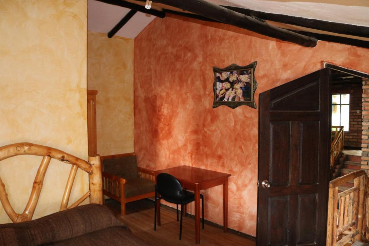 Hotel Achik Wasi Saraguro Luaran gambar