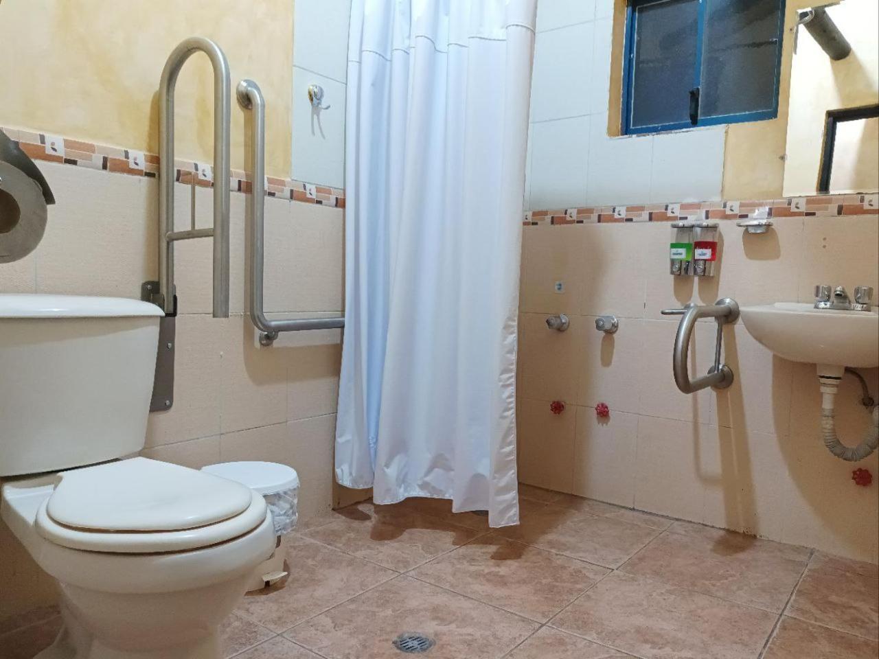 Hotel Achik Wasi Saraguro Luaran gambar